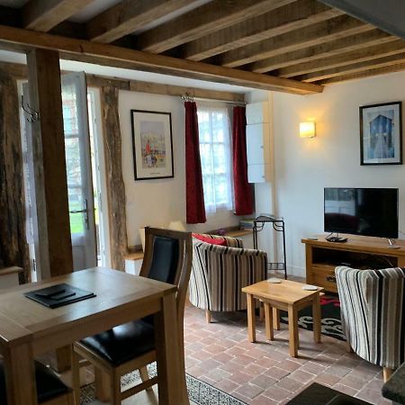 Apple & Cherry Tree Cottages オンフルール エクステリア 写真