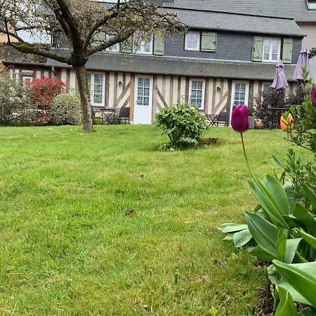 Apple & Cherry Tree Cottages オンフルール エクステリア 写真