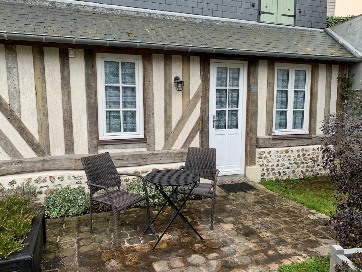 Apple & Cherry Tree Cottages オンフルール エクステリア 写真